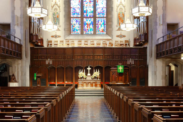 Independent Presbyterian Church Traditional Church Sound System Line Source Speaker